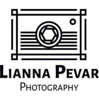 lianna pevar photography llc logo image