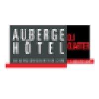 hôtel auberge du quartier logo image