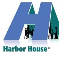 harbor house - thousand oaks logo image