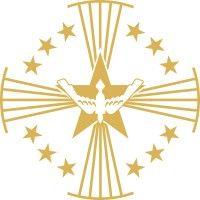 holy apostles college and seminary logo image