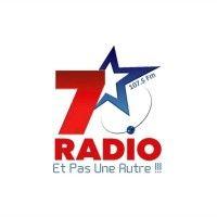 7 radio france logo image