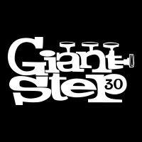 giant step logo image