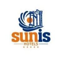 sunis hotels logo image