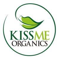 kiss me organics logo image