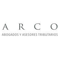 arco abogados y asesores tributarios logo image