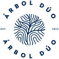 árbol dúo logo image