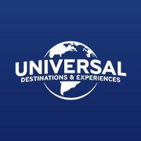 universal destinations & experiences logo image