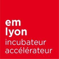 incubateur-accélérateur emlyon business school logo image