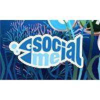 social me logo image