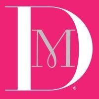 destination maternity corp (motherhood maternity® and a pea in the pod®) logo image