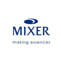 mixer & pack logo image