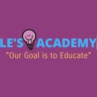 le's academy logo image