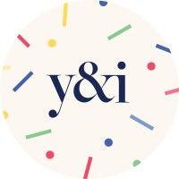 y&i clothing boutique logo image