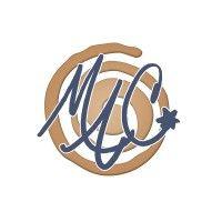 mac family dentistry logo image