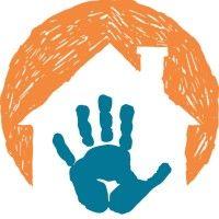 families together - a plm organization. logo image