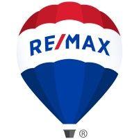 re/max first logo image