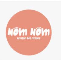 nom nom pet treats logo image