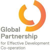 global partnership logo image