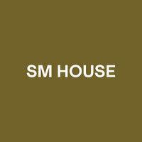 sm house logo image