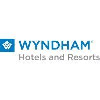 wyndham hotel philadelphia - mount laurel logo image