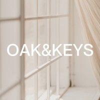 oak & keys logo image