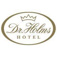 dr. holms hotel logo image