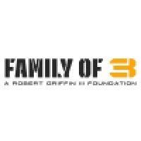 family of 3 foundation logo image