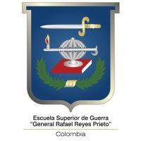 escuela superior de guerra logo image