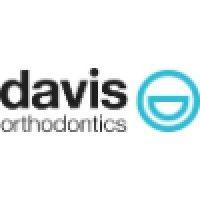 davis orthodontics logo image