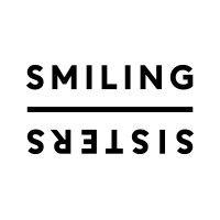 smiling sisters limited logo image