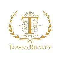 towns realty logo image