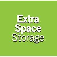 extra space storage logo image