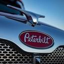 logo of Peterbilt Motors Company